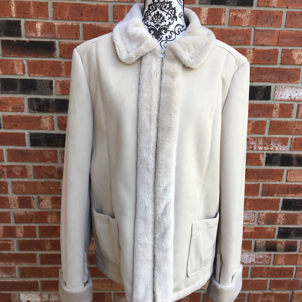 Ann Taylor Coat. Size XL